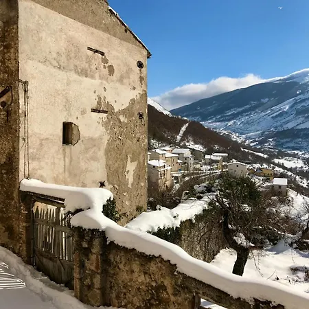 Rifugio Del Vicolo Apartment Lucoli